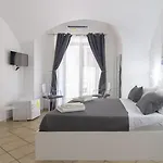都拉如亚旅馆 3*