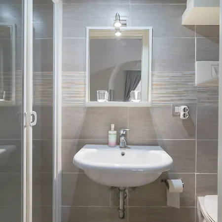 Maison Du La Rua (adults Only) Bed & Breakfast