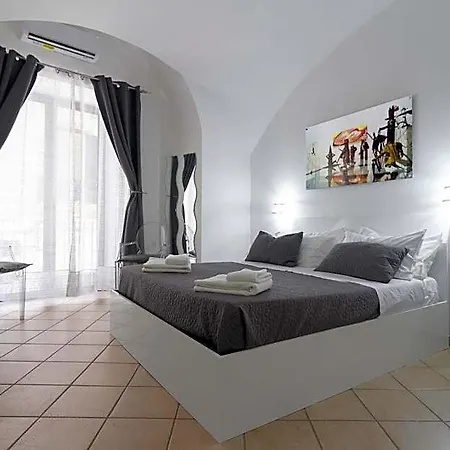 Maison Du La Rua (adults Only) 3* نابولي