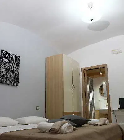 فندق مبيت وإفطار Maison Du La Rua (adults Only)