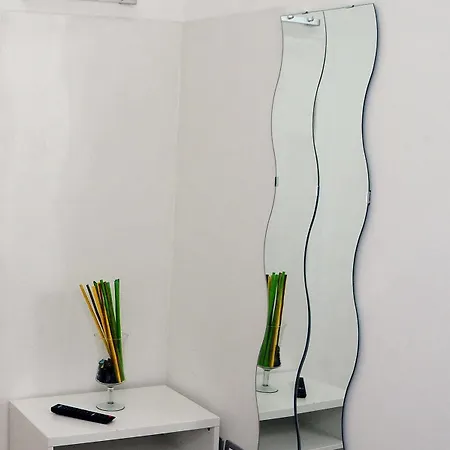 فندق مبيت وإفطار Maison Du La Rua (adults Only) 3*